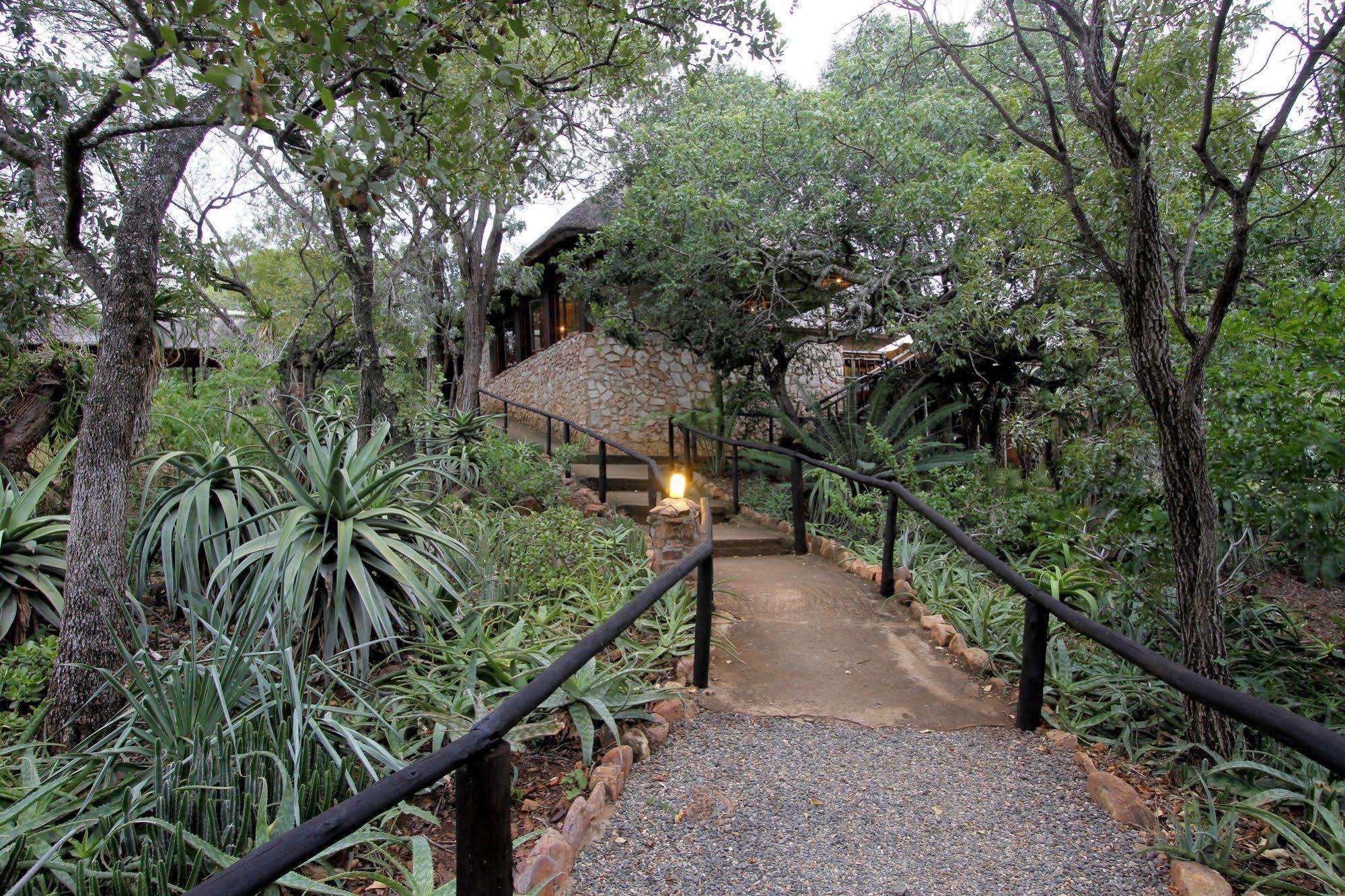 Shayamoya Tiger Fishing And Game Lodge Pongola Exteriör bild